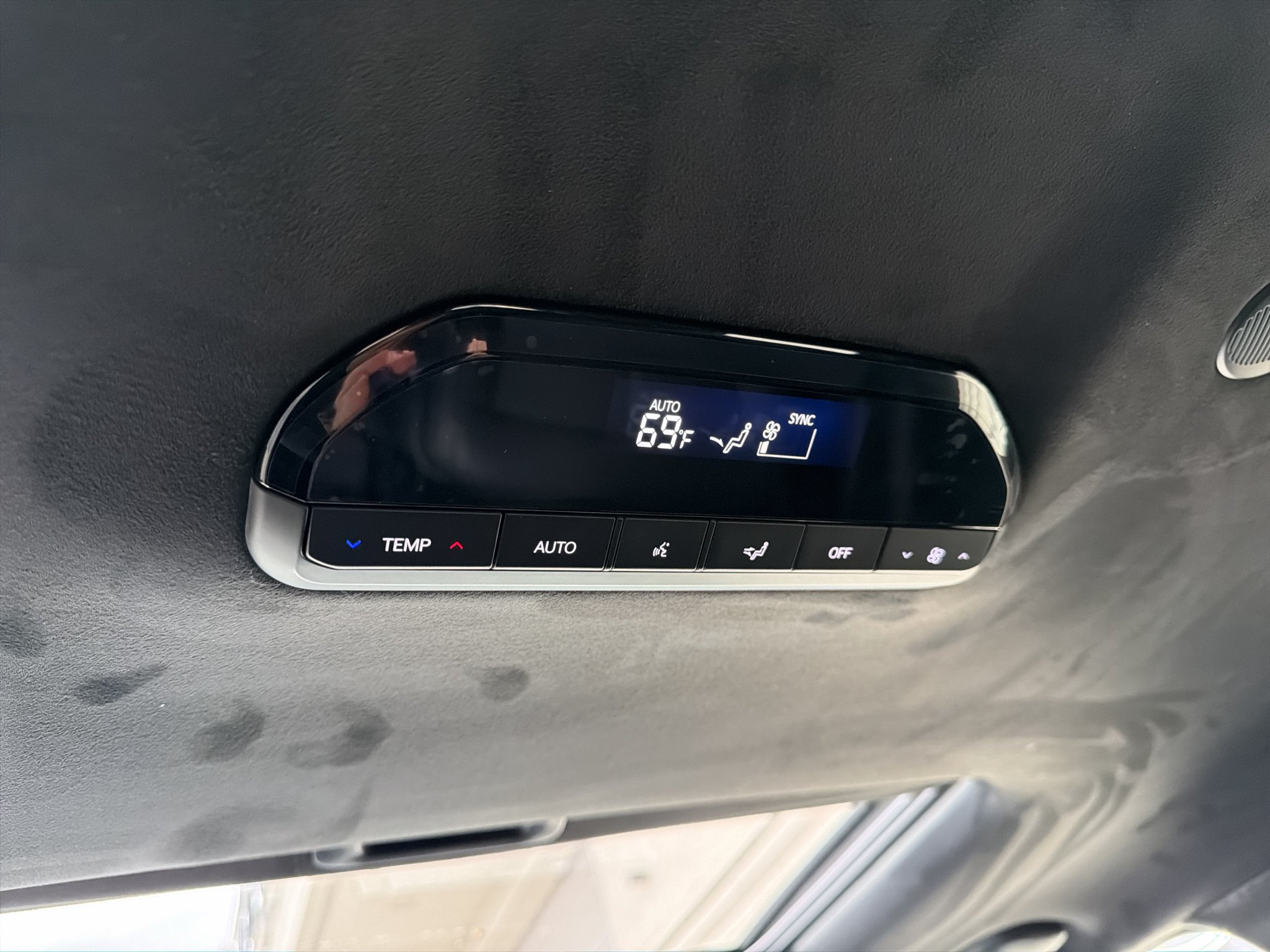 New 2027 Kia Telluride SX Prestige AWD/4WD image 18