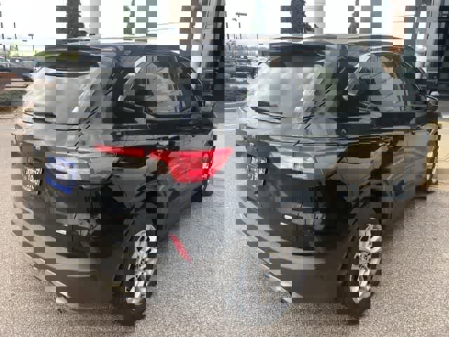 Used 2020 Ford Escape SE image 11