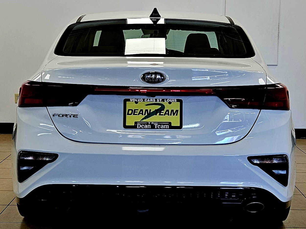 Used 2019 Kia Forte LXS image 7