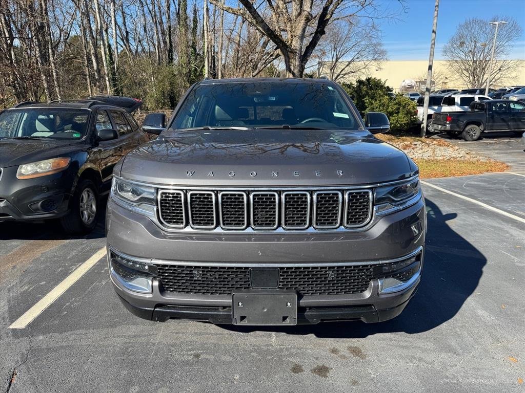 Used 2023 Jeep Wagoneer L 4WD w/ Premium Group I image 10