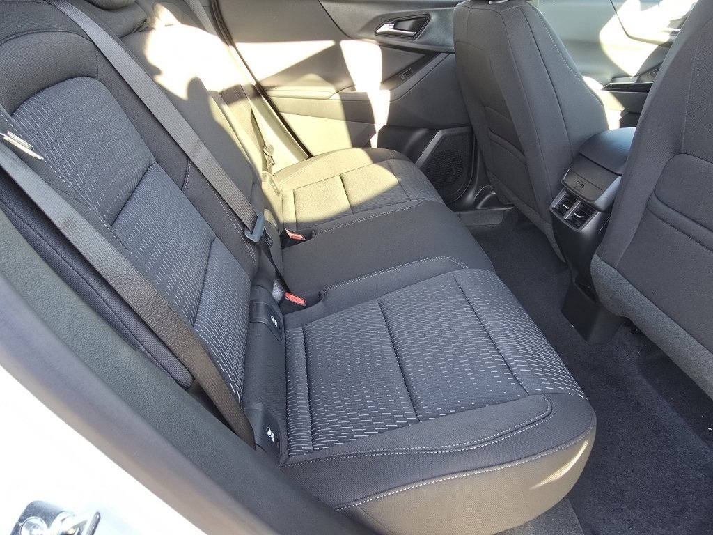 New 2026 Chevrolet Equinox LT FWD image 15