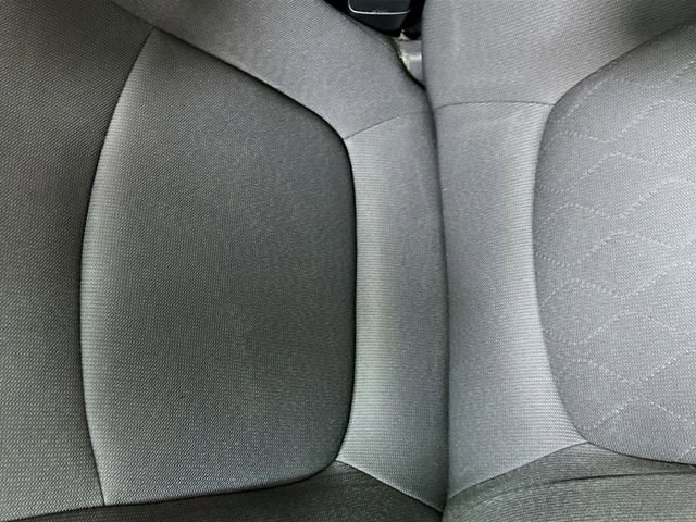 Used 2022 Toyota Corolla LE image 19