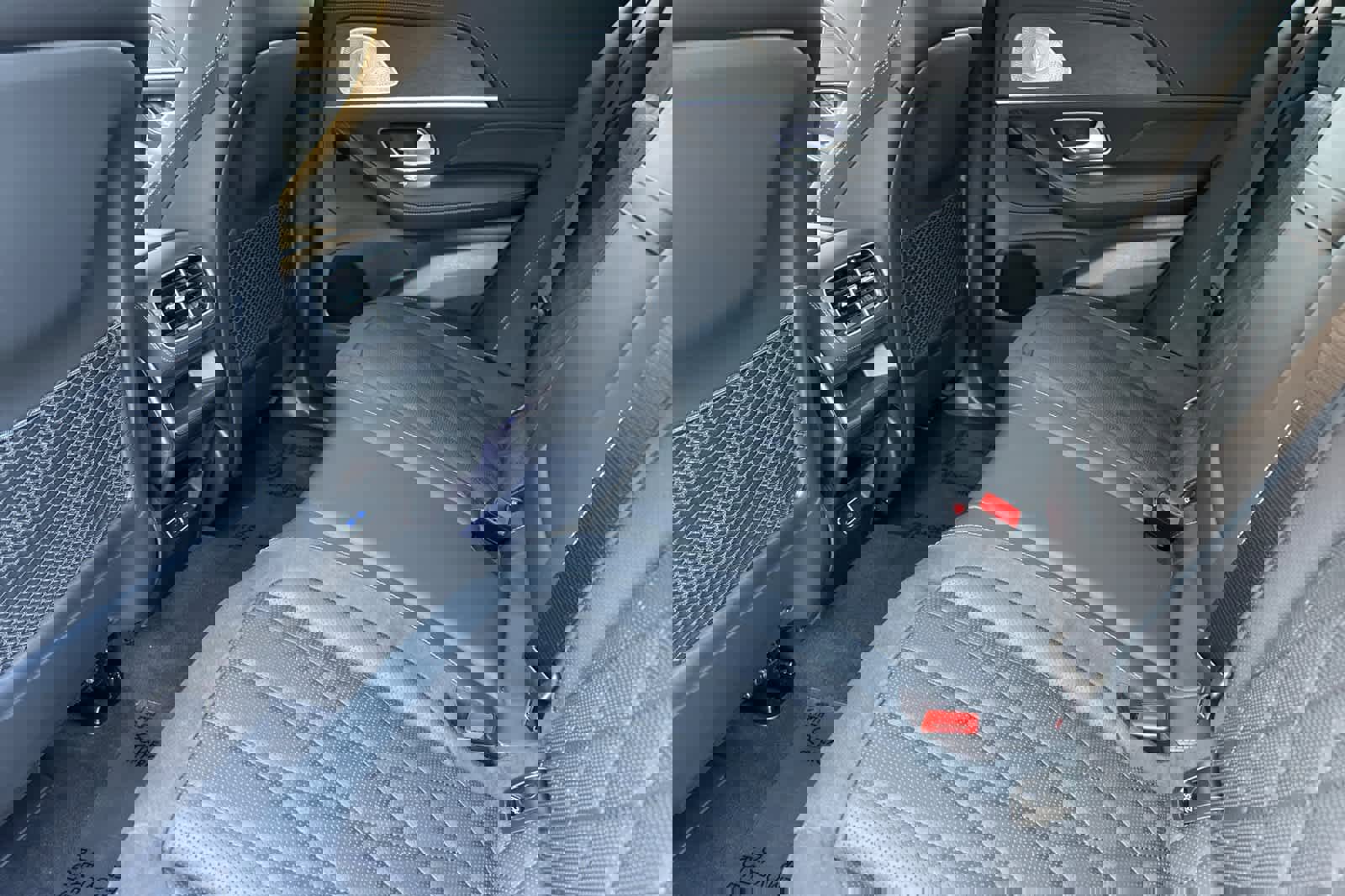 New 2026 Mercedes-Benz GLE 53 AMG 4MATIC Coupe image 11