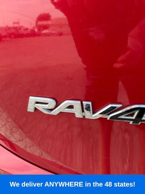 Used 2017 Toyota RAV4 LE FWD image 14
