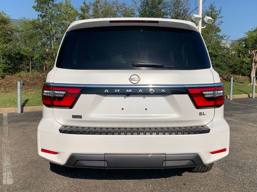 Used 2022 Nissan Armada SL w/ Captain's Chairs Package image 6