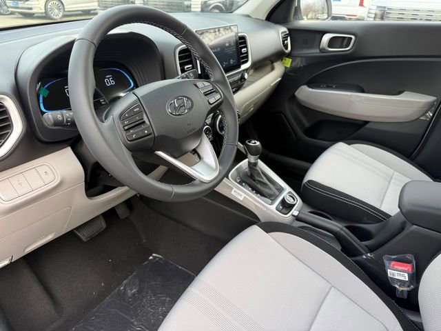 New 2026 Hyundai Venue SEL FWD image 21