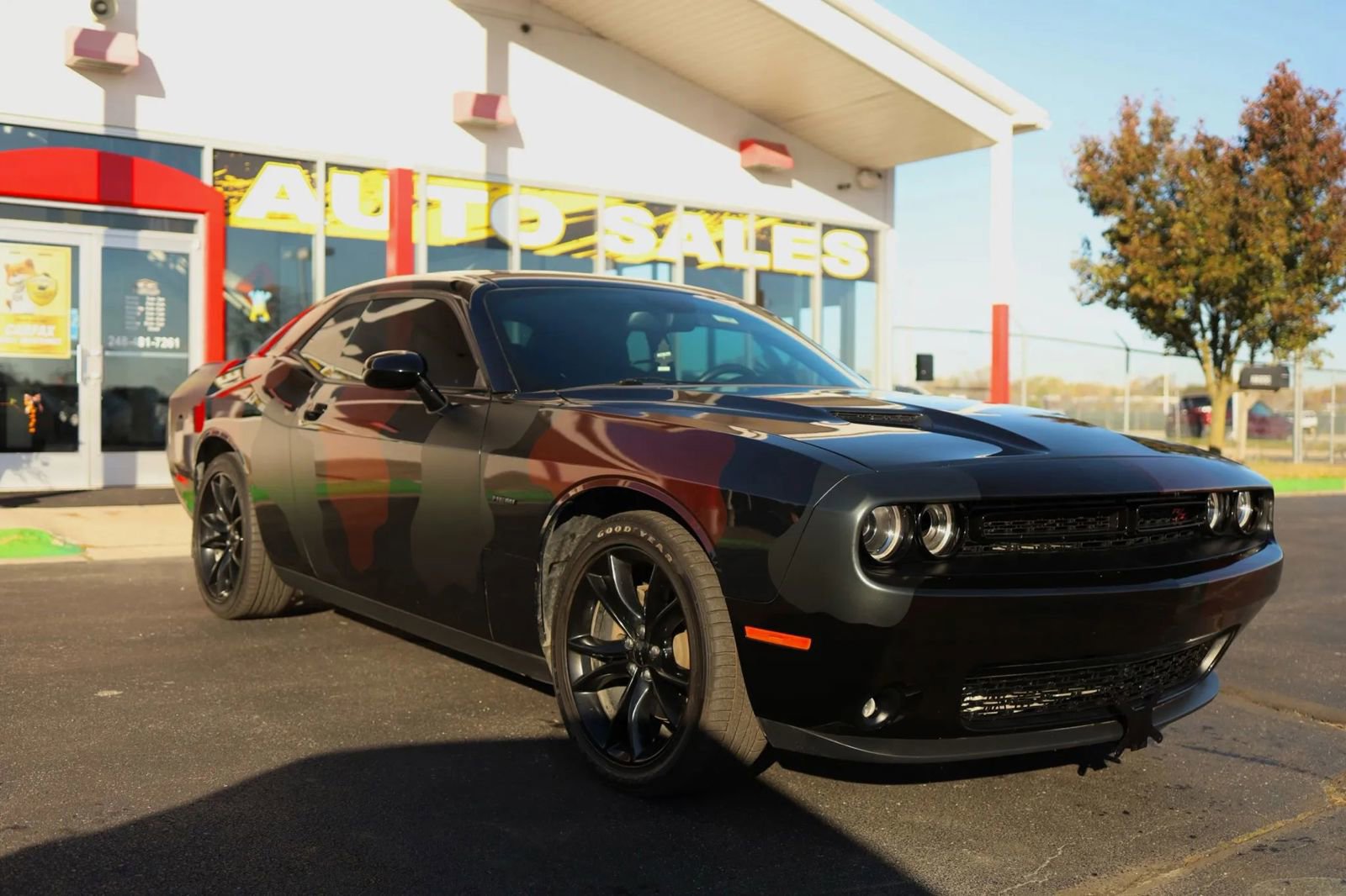 Used 2016 Dodge Challenger R/T w/ Blacktop Package image 5