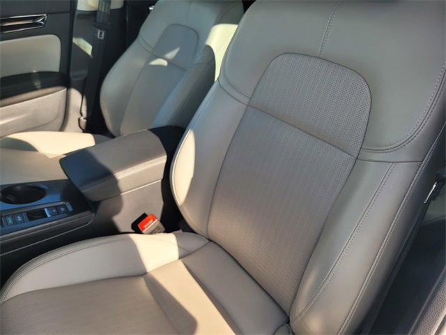 Used 2024 Honda Civic EX-L image 13