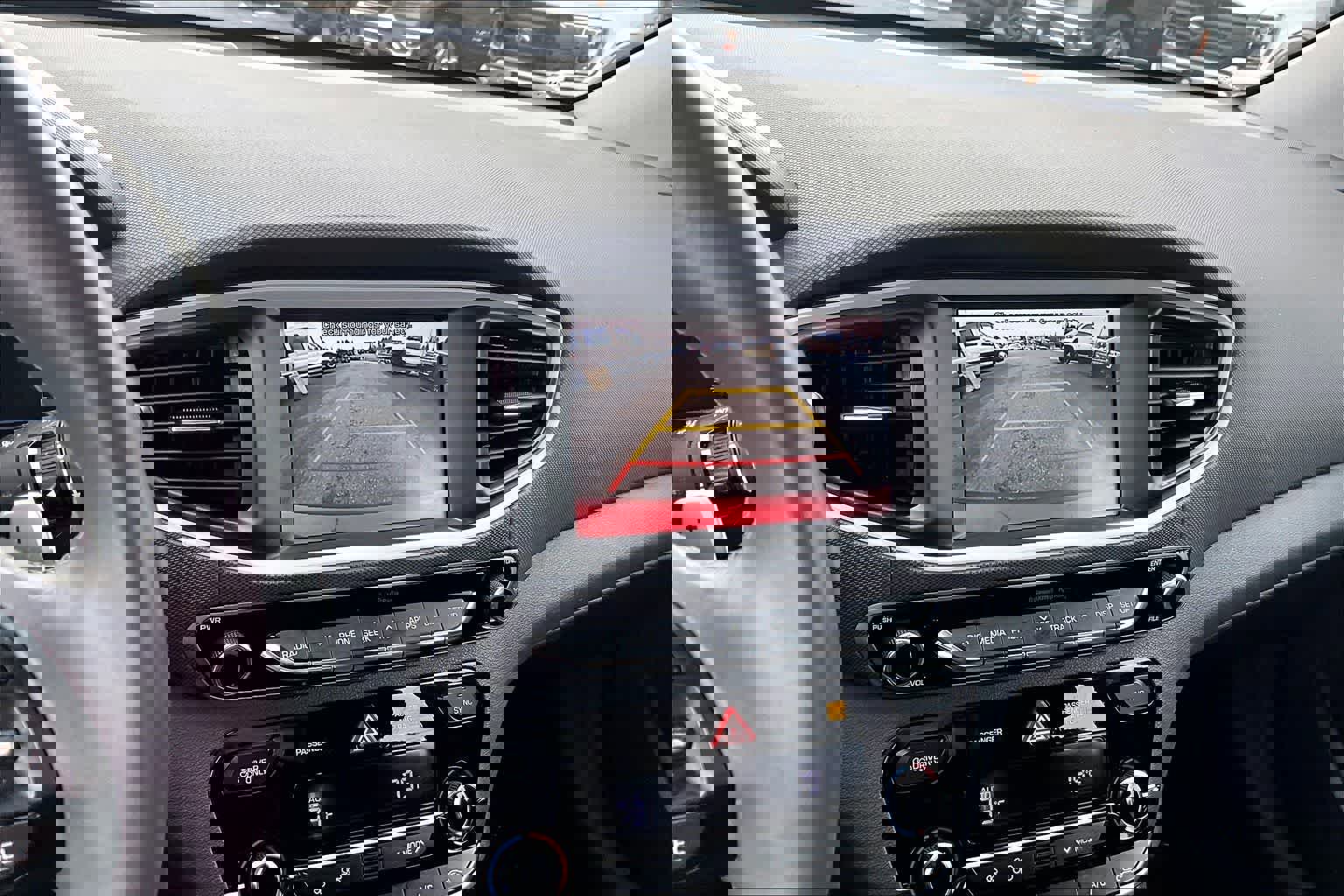 Used 2019 Hyundai Ioniq SEL image 27