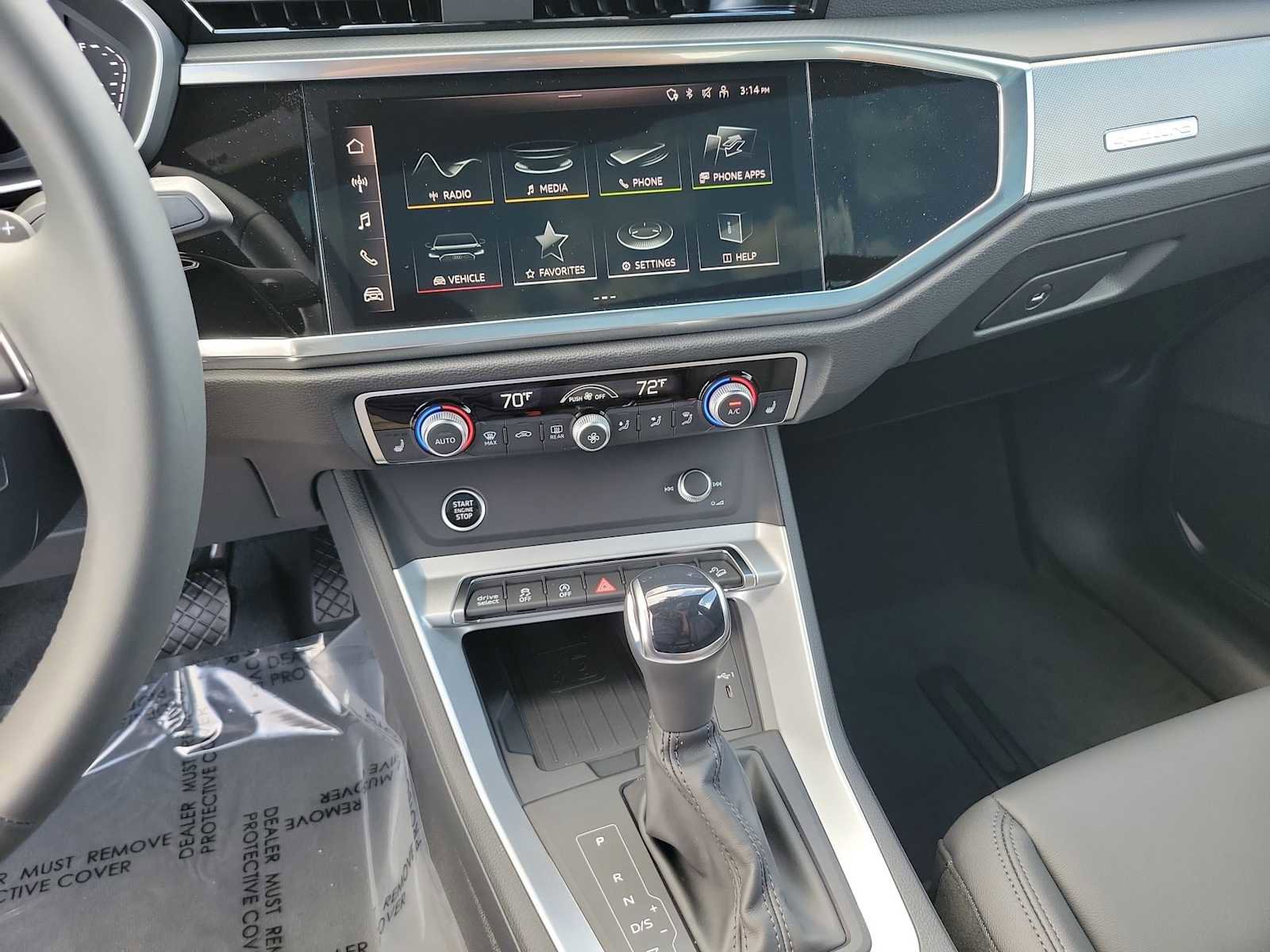 New 2025 Audi Q3 2.0T Premium image 23