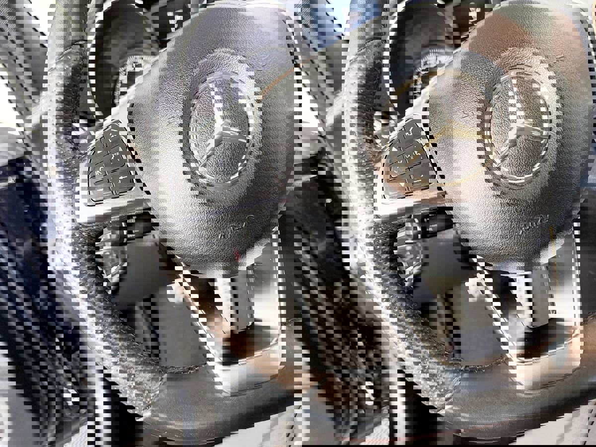 Used 2015 Mercedes-Benz C 400 4MATIC image 60