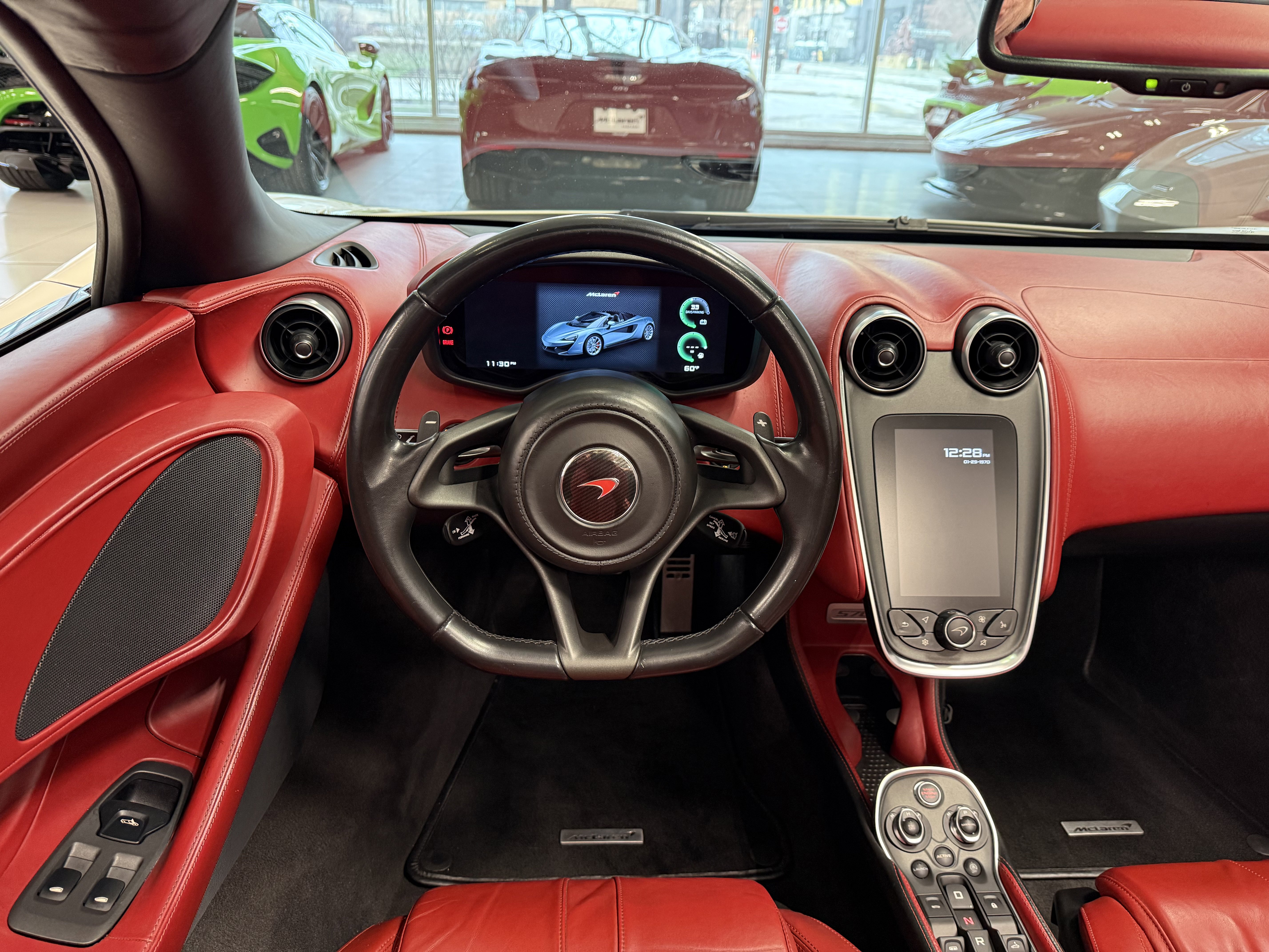 Used 2018 McLaren 570S Spider image 12