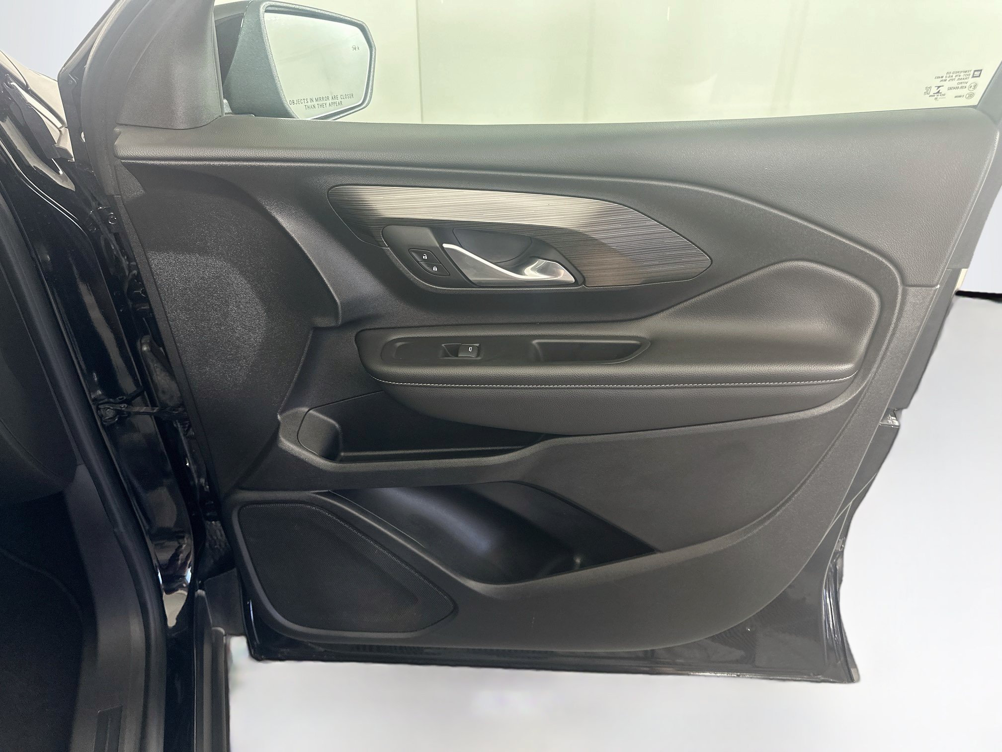 Used 2022 GMC Terrain SLE FWD image 31