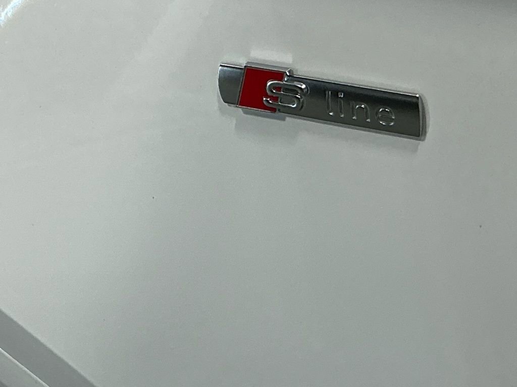 Used 2025 Audi Q5 2.0T Premium image 6