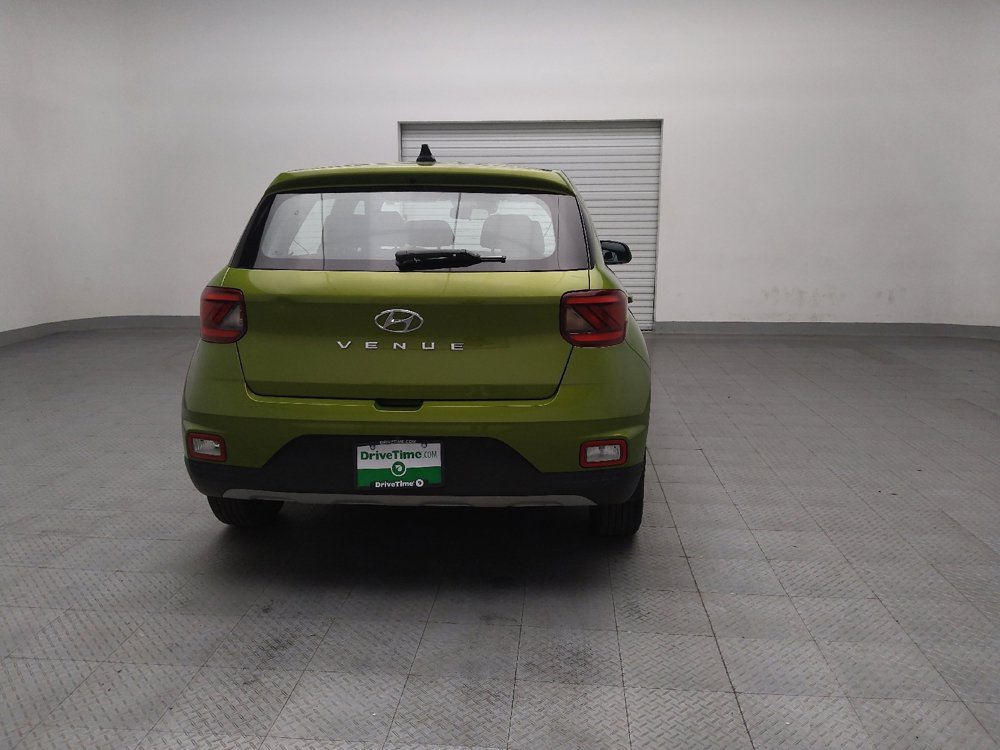 Used 2022 Hyundai Venue SE image 7