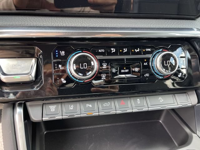 New 2026 GMC Sierra 2500 Denali w/ Denali Reserve Package AWD/4WD image 18