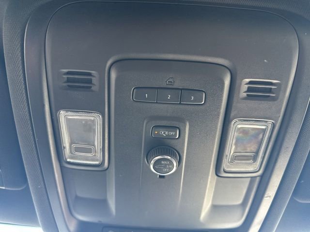 Used 2024 Chevrolet Tahoe LT image 32