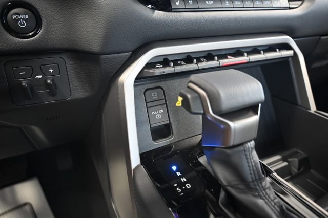 New 2026 Toyota Tundra Limited AWD/4WD image 22