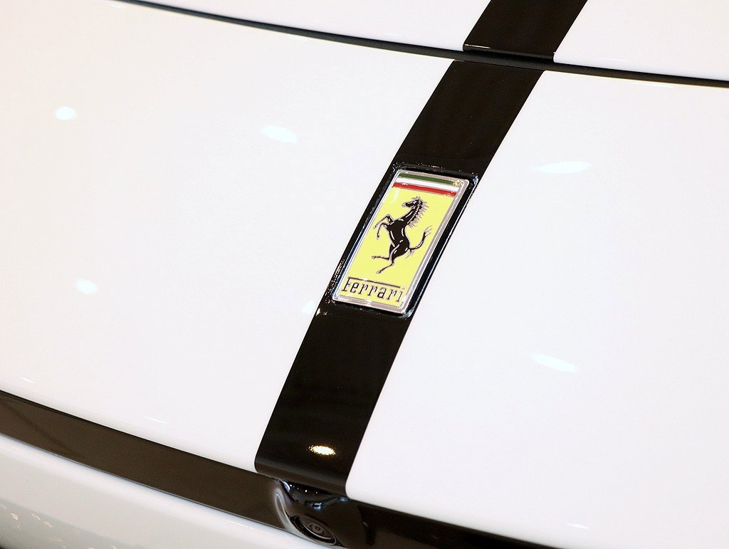 Certified 2024 Ferrari Purosangue image 25