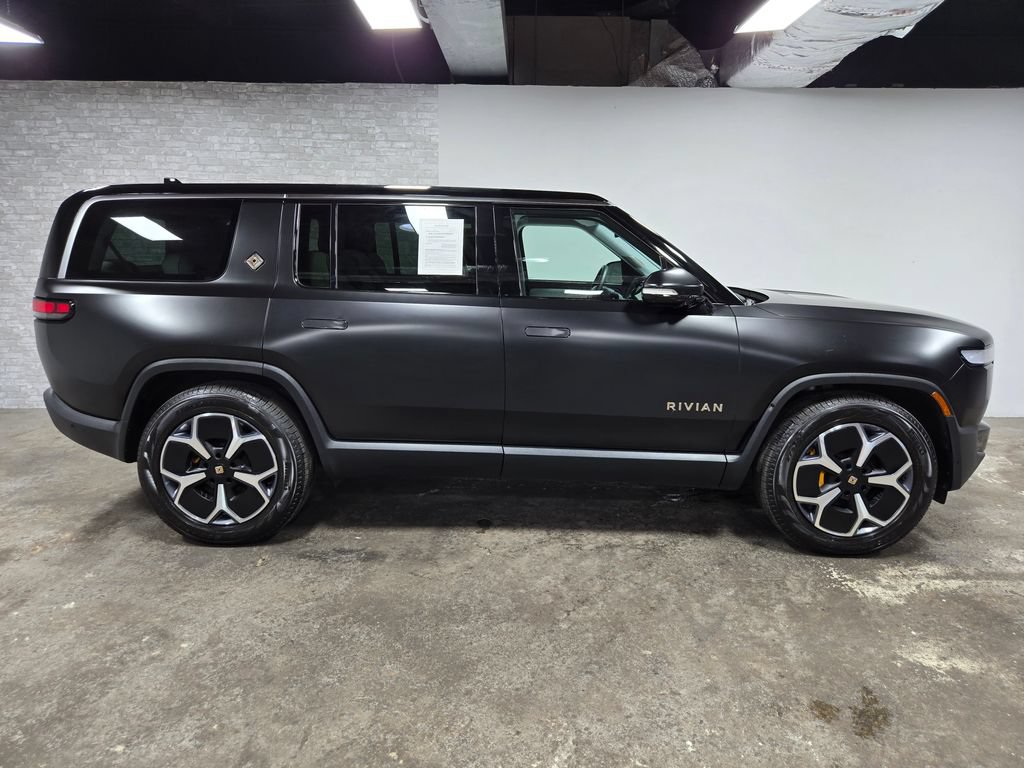Used 2023 Rivian R1S Adventure AWD/4WD image 3