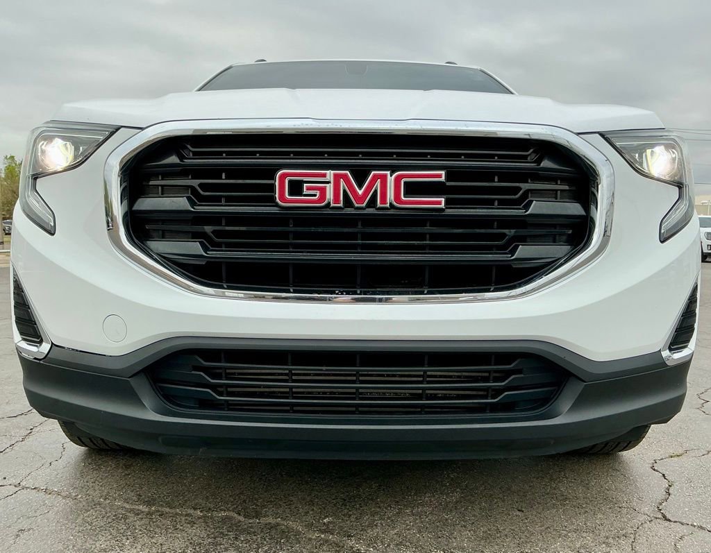 Used 2019 GMC Terrain SLE w/ Driver Convenience Package image 9
