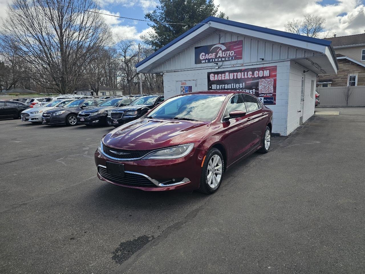 Used 2016 Chrysler 200 Limited image 4