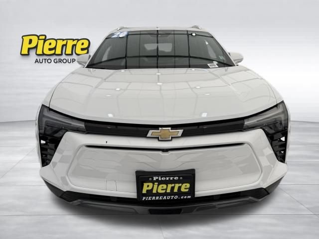 Used 2024 Chevrolet Blazer EV LT AWD/4WD image 8