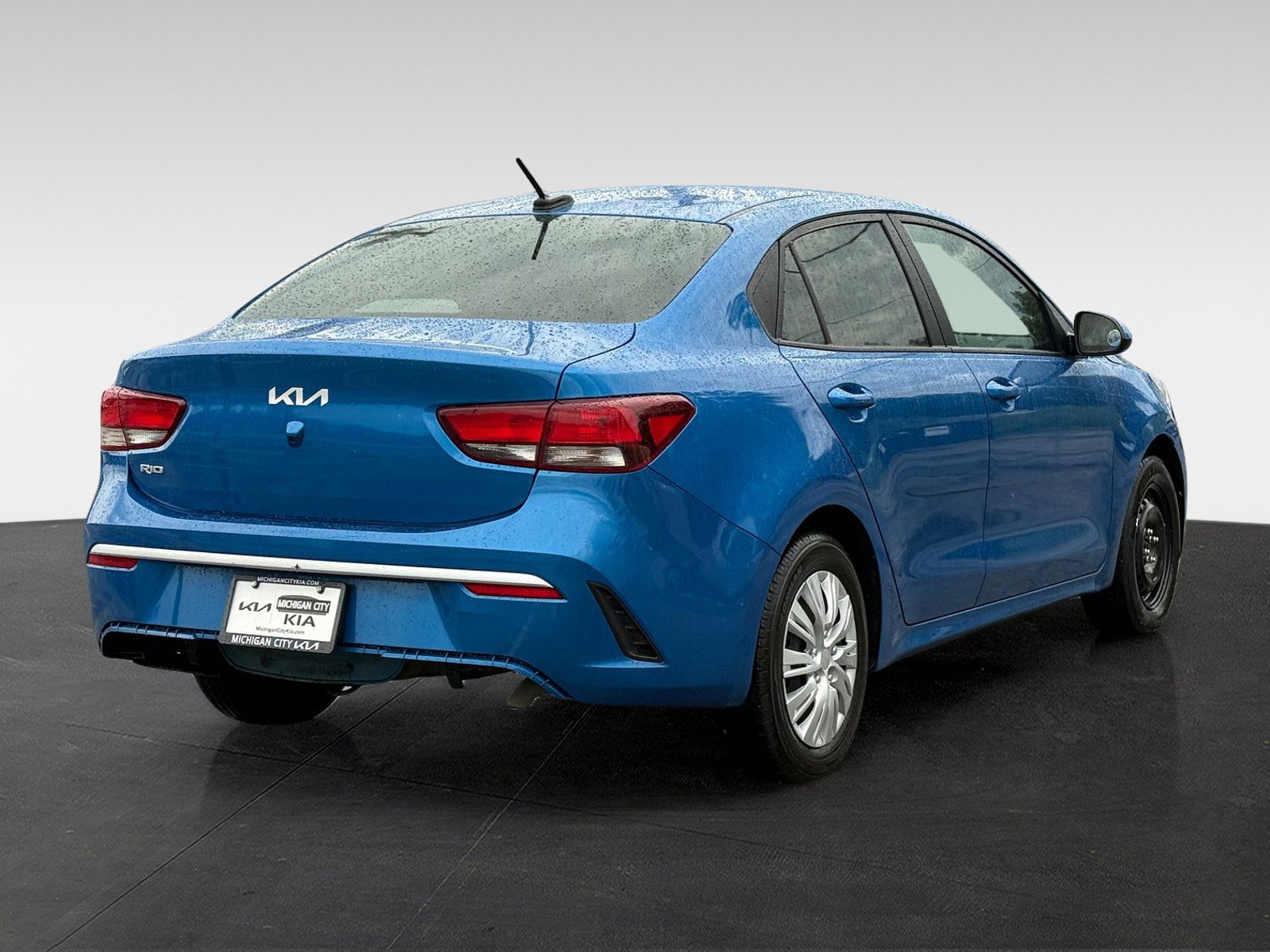 Used 2023 Kia Rio S FWD image 5