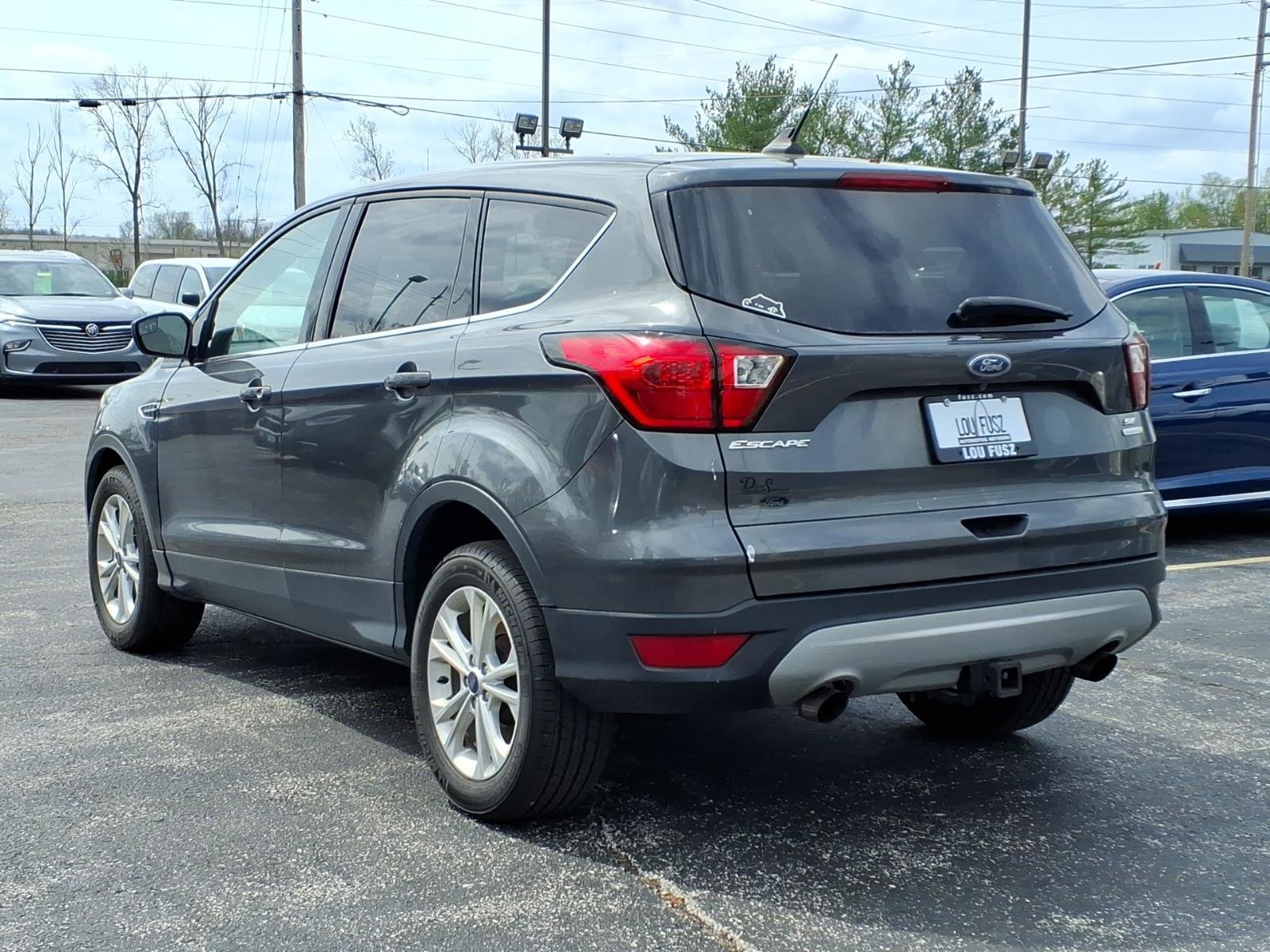 Used 2019 Ford Escape SE image 6