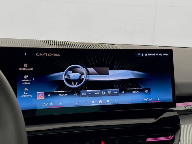 Used 2025 BMW 530i xDrive 530i xDrive w/ M Sport Package image 16