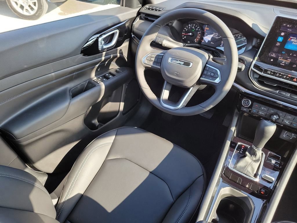 New 2026 Jeep Compass Limited AWD/4WD image 14