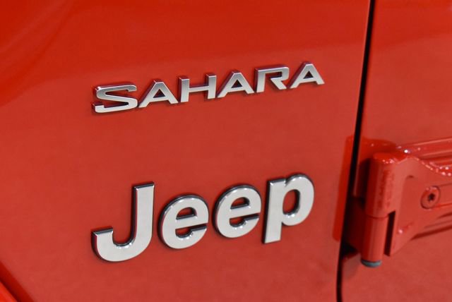 Certified 2020 Jeep Wrangler Unlimited Sahara w/ LED Lighting Group image 34