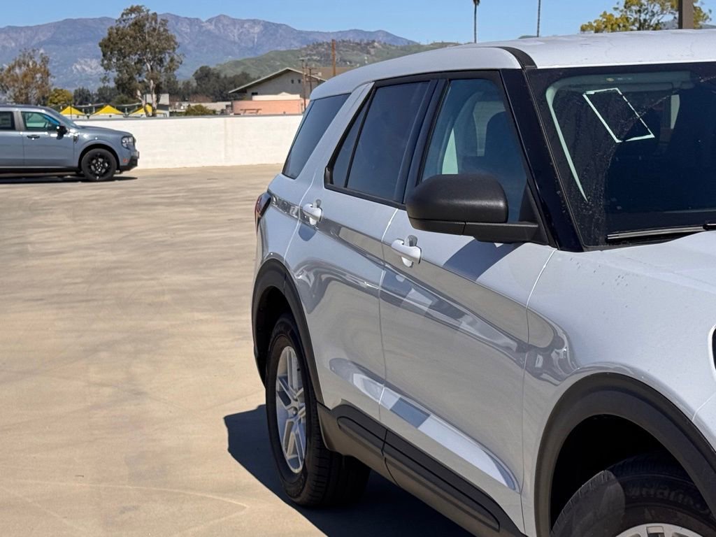 New 2026 Ford Explorer Active image 5
