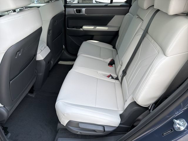 New 2027 Hyundai Santa Fe SEL FWD image 23