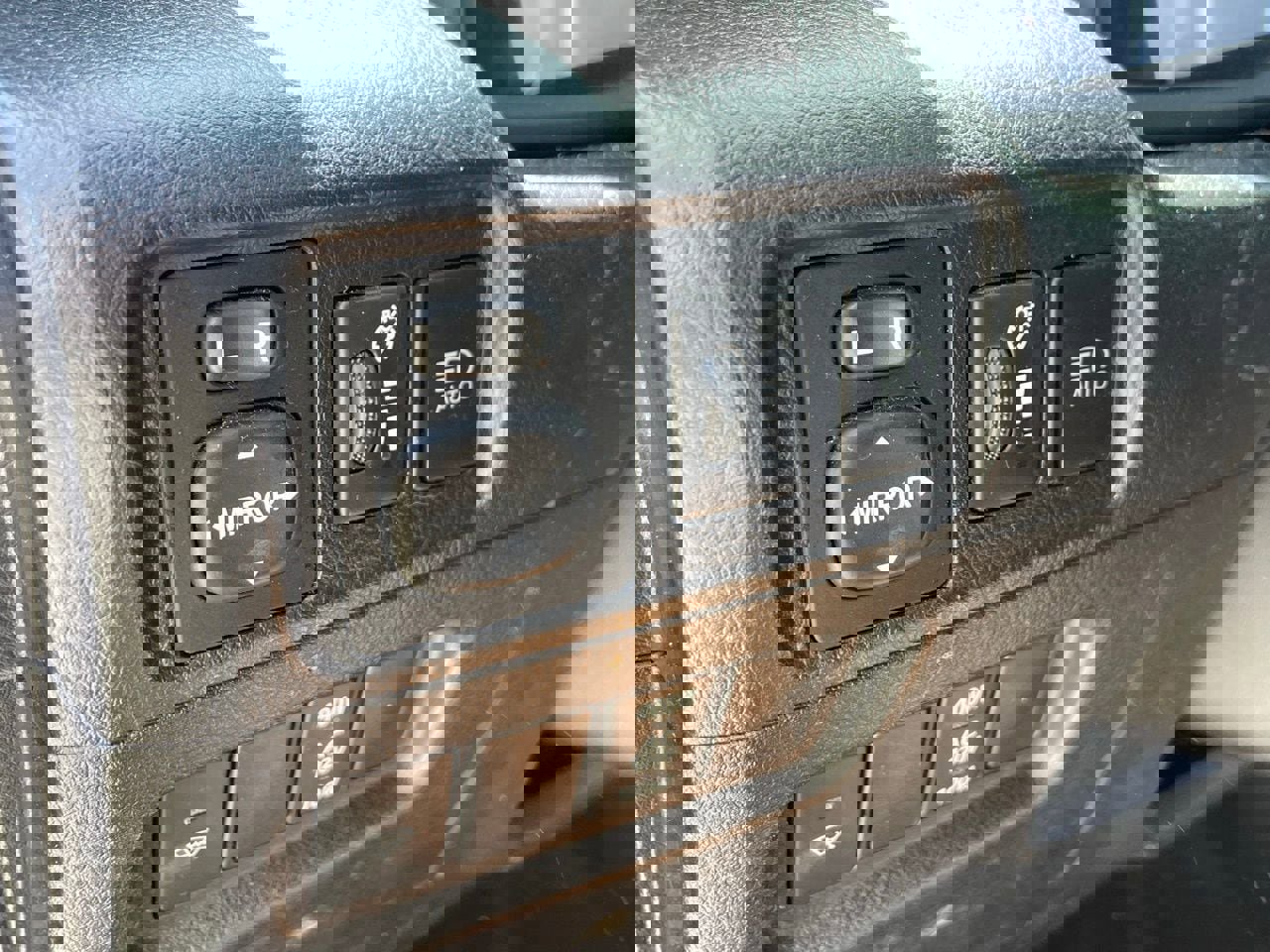 Used 2021 Toyota 4Runner TRD Off-Road AWD/4WD image 5