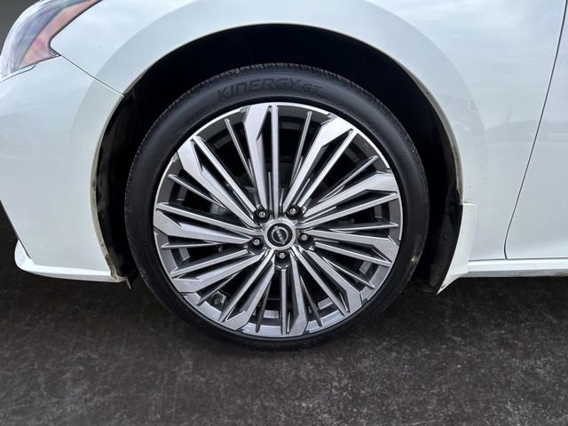 Used 2024 Nissan Altima 2.5 SL image 14