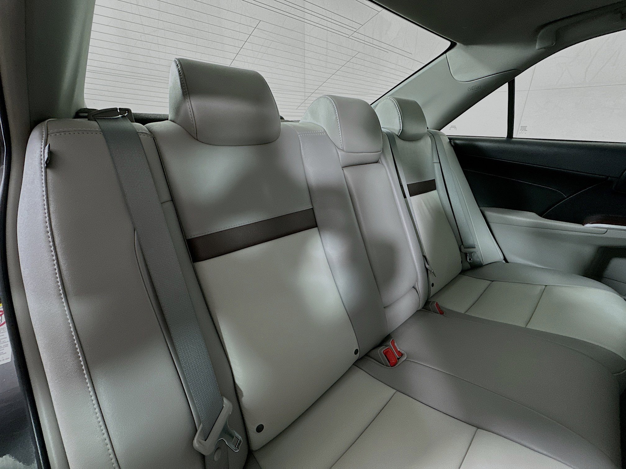 Used 2013 Toyota Camry XLE image 27