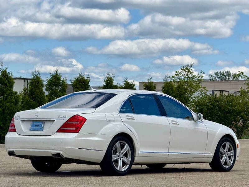 Used 2011 Mercedes-Benz S 550 4MATIC image 5