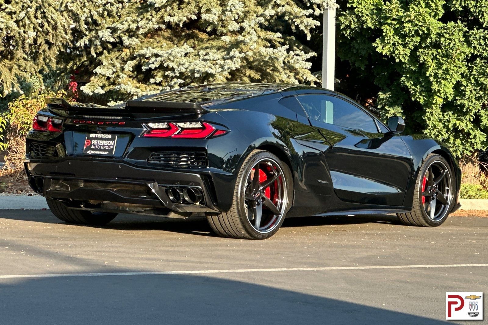 Used 2025 Chevrolet Corvette E-Ray w/ Stealth Interior Trim Package image 4