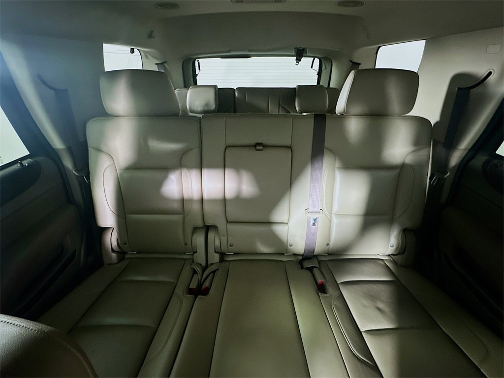 Used 2017 GMC Yukon SLT image 13