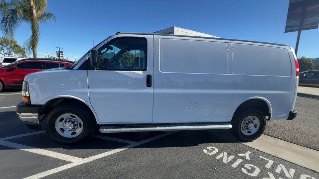 Used 2024 Chevrolet Express 2500 w/ Driver Convenience Package image 5
