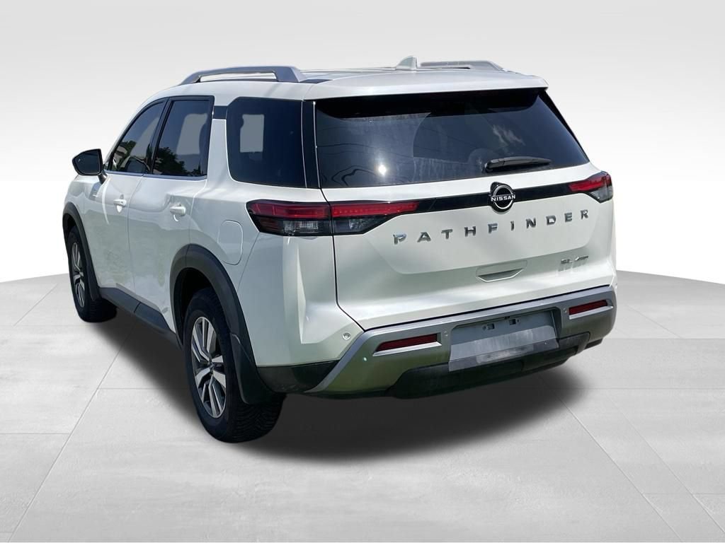 Certified 2022 Nissan Pathfinder SL AWD/4WD image 4