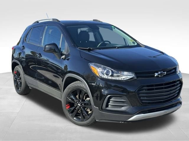 Used 2021 Chevrolet Trax LT w/ Redline Edition image 1