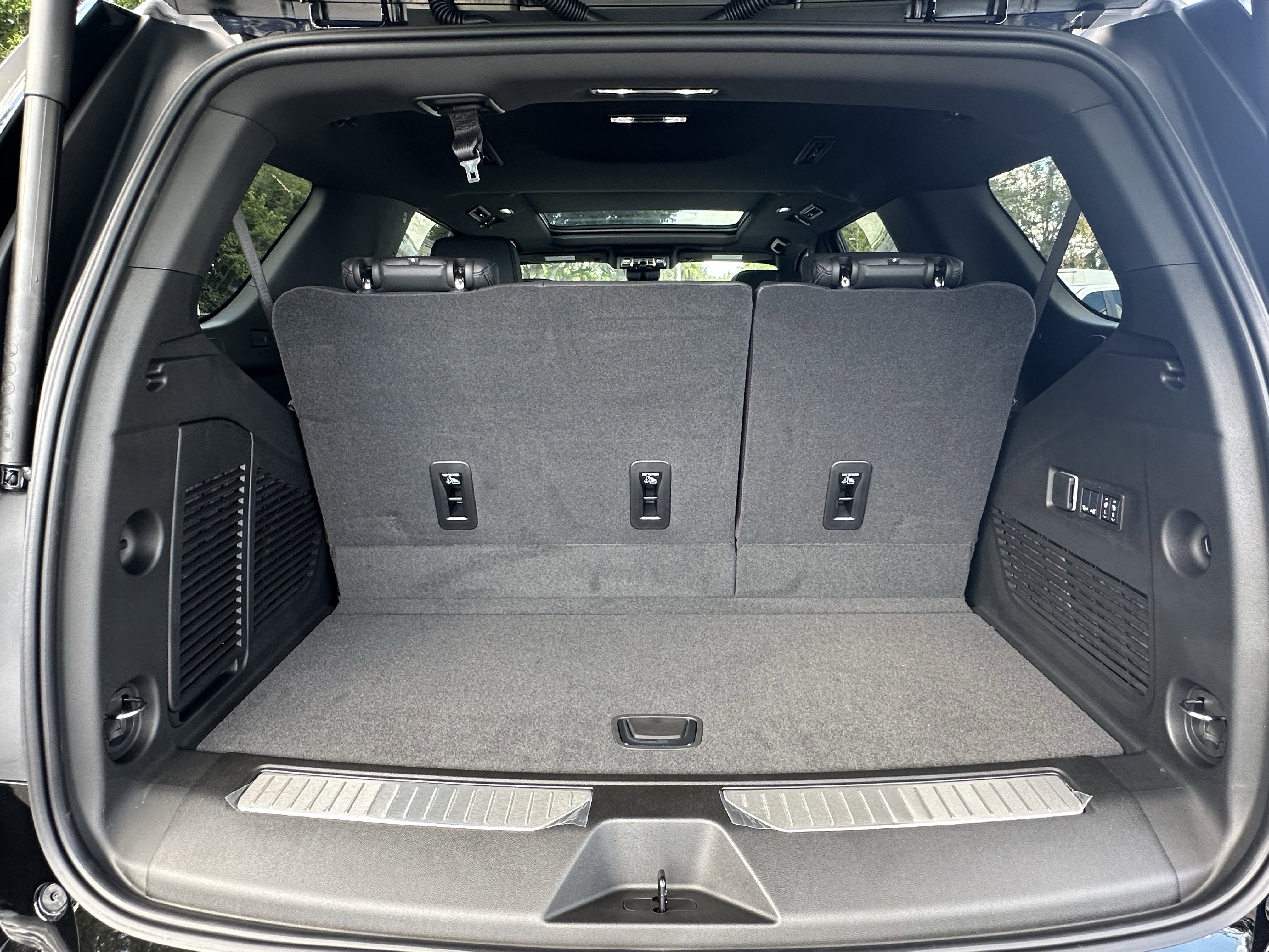 New 2026 Chevrolet Tahoe High Country image 39