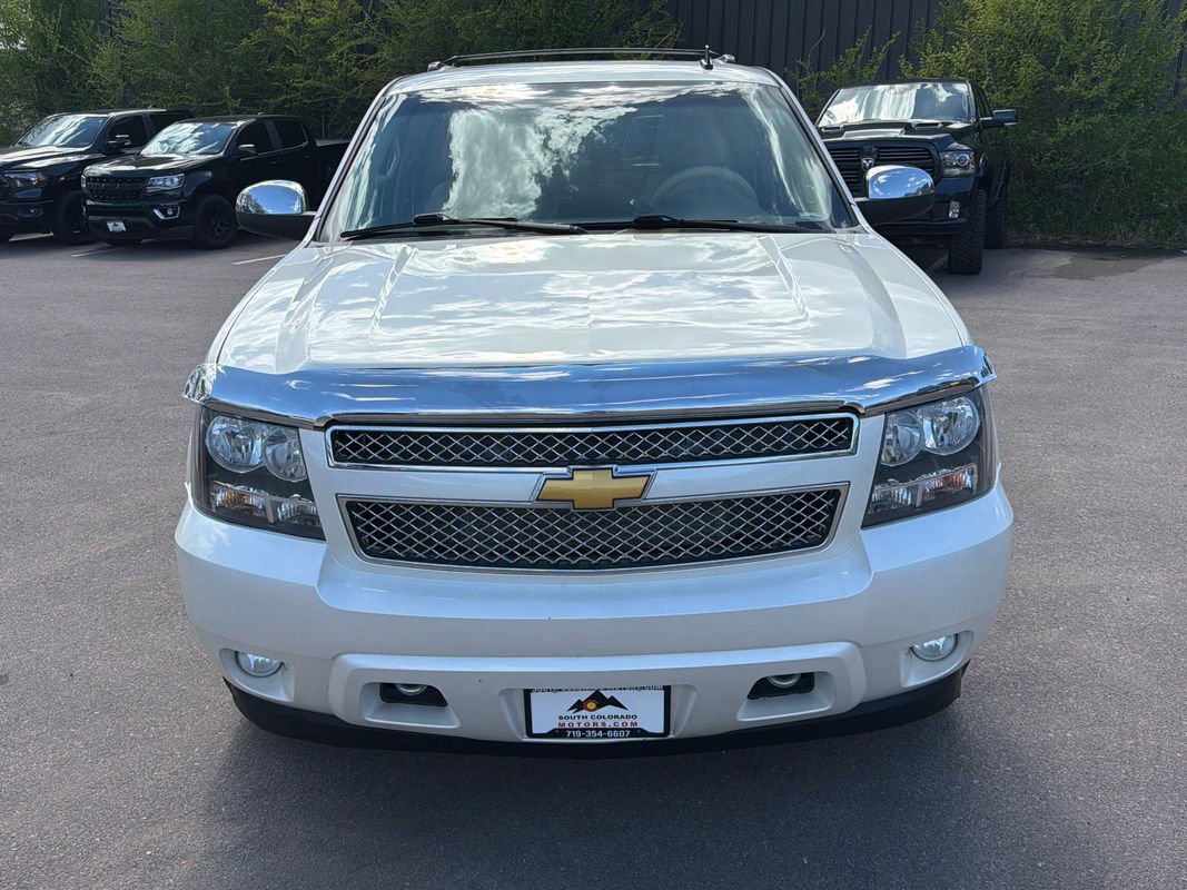 Used 2013 Chevrolet Suburban LTZ AWD/4WD image 2