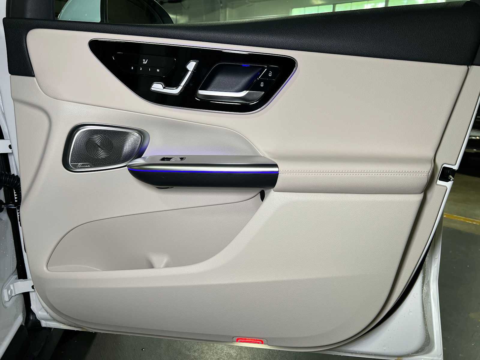 New 2025 Mercedes-Benz GLC 300 4MATIC image 10