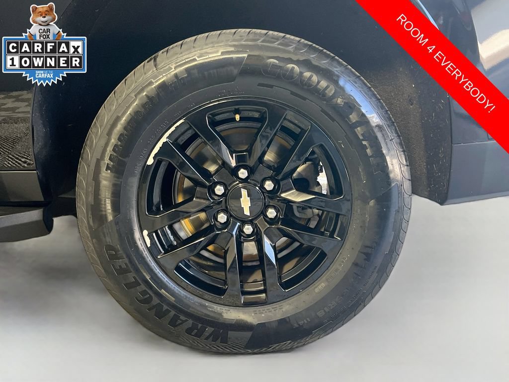 Used 2022 Chevrolet Suburban LT w/ Luxury Package RWD image 34