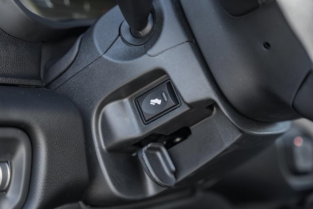 Used 2025 RAM 2500 Laramie image 51