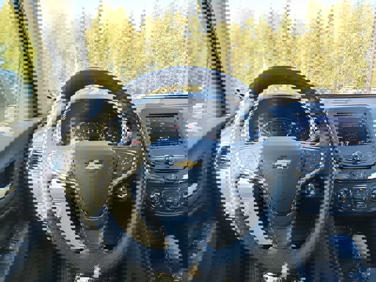 Used 2023 Chevrolet Equinox LT image 14