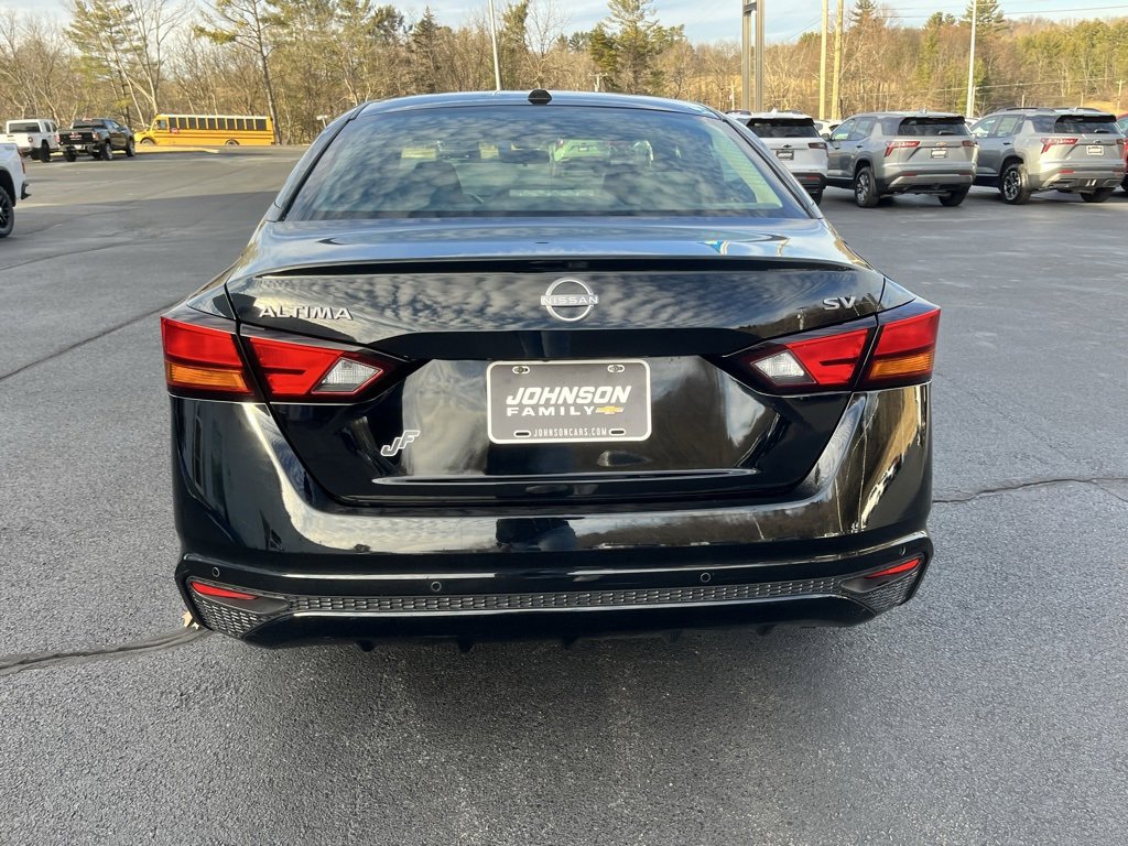 Used 2024 Nissan Altima 2.5 SV image 22
